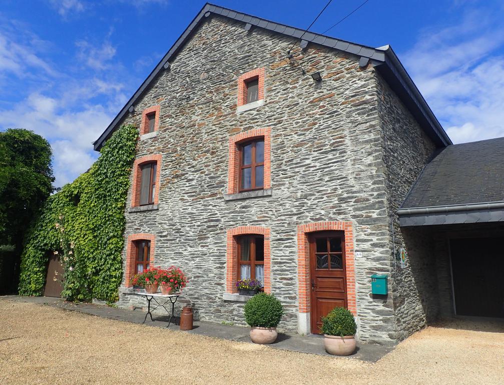 La Grange Du Bout Du Chemin Houffalize Exterior foto